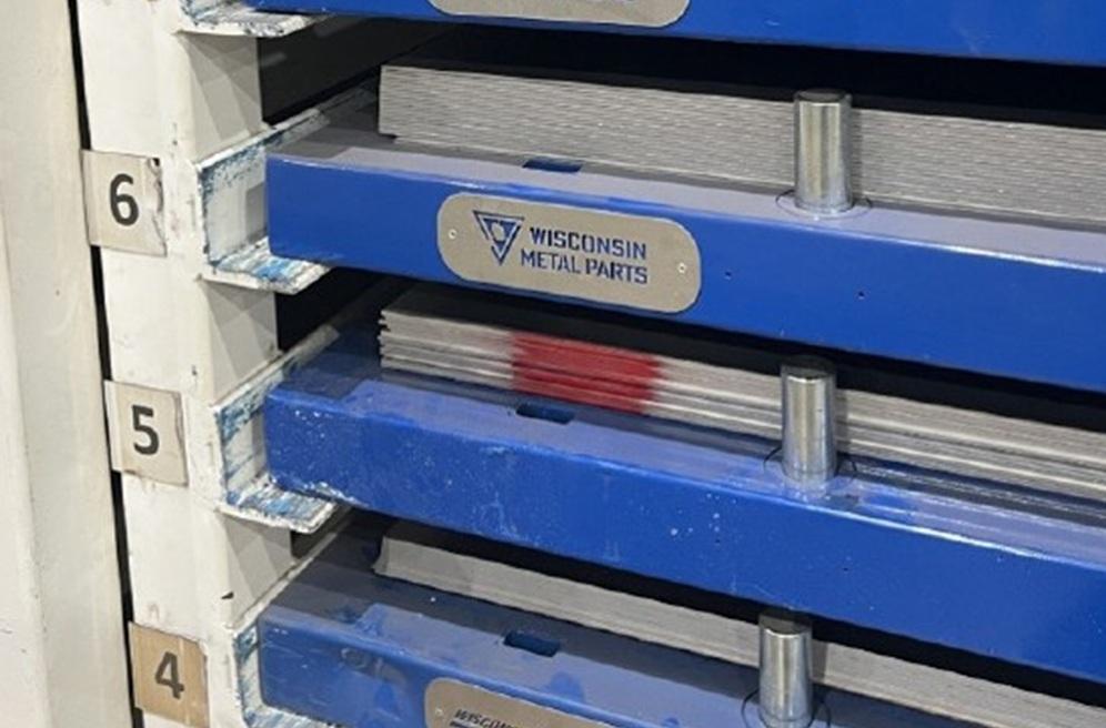 Truck parts maker eliminates pallets with reusable cassettes